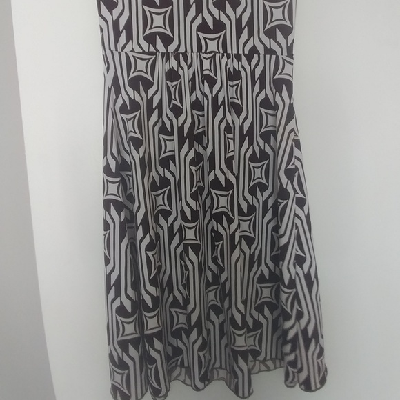 Brown Patterned Dress - Picture 2 of 2